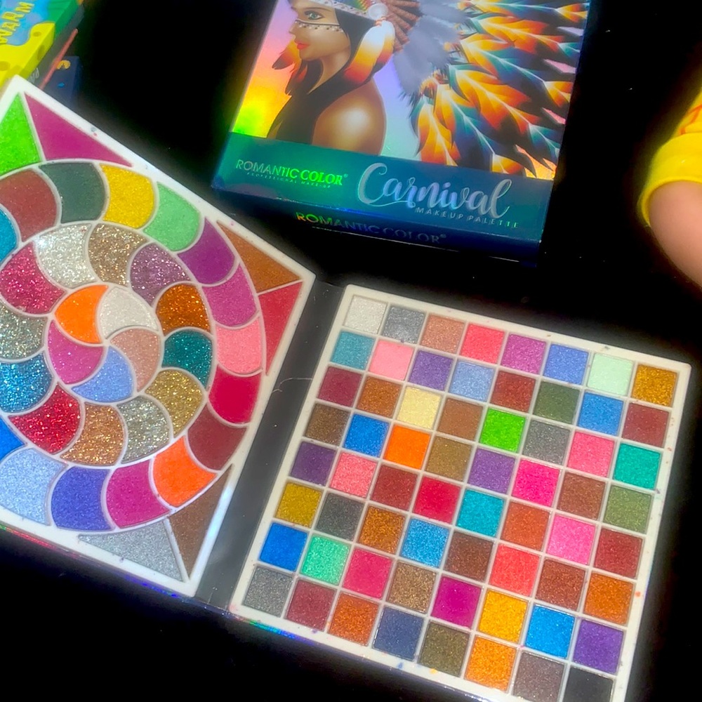 ROMANTIC COSMETICS